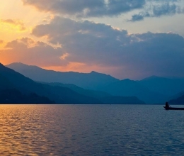 Озеро Фева, Непал